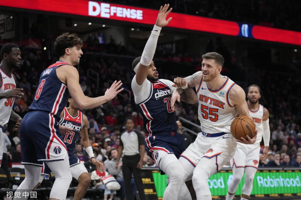 职业生涯初 职业生涯初