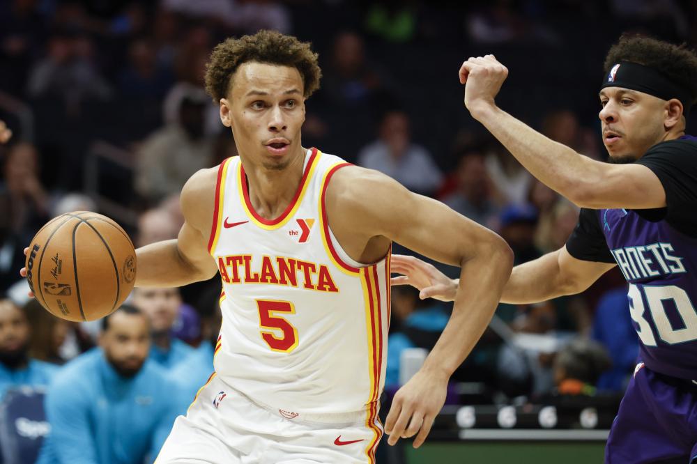 也彰显了他 也彰显了他