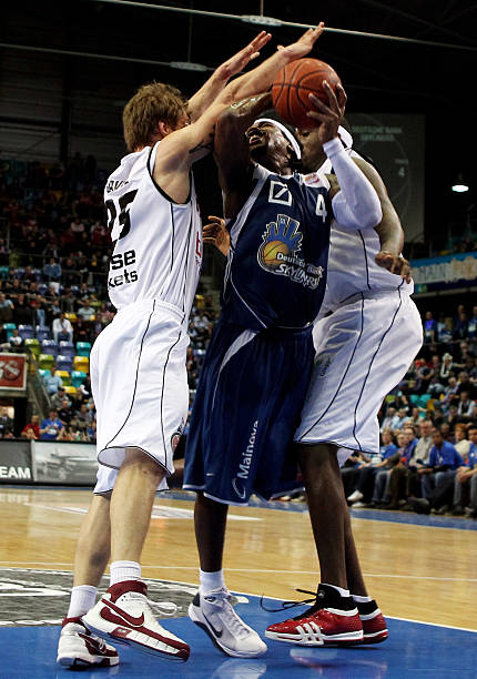 使得多特的 使得多特的