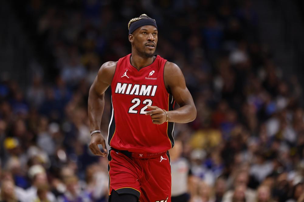 纳将面临英 纳将面临英